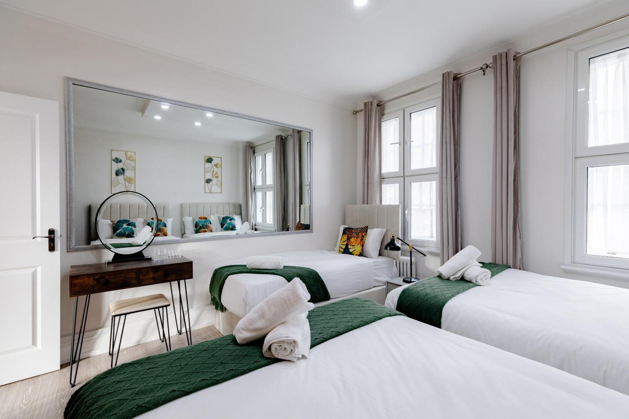 Marble Arch Apartment