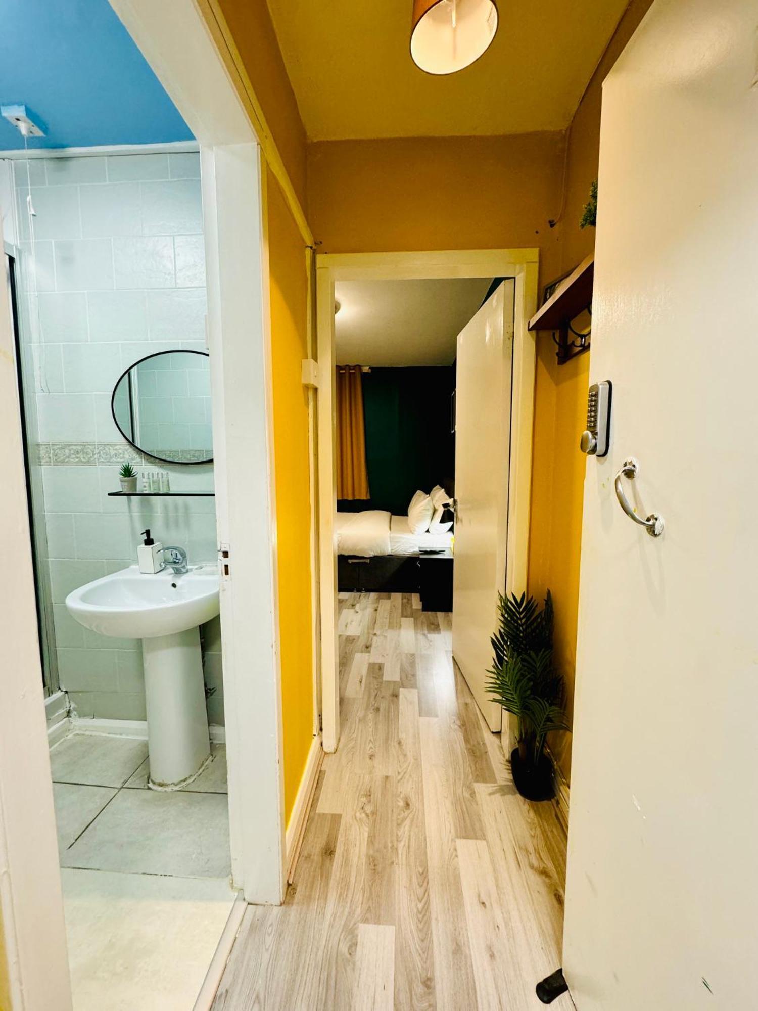 Apartment Unique Studio Flat In City 1110 *