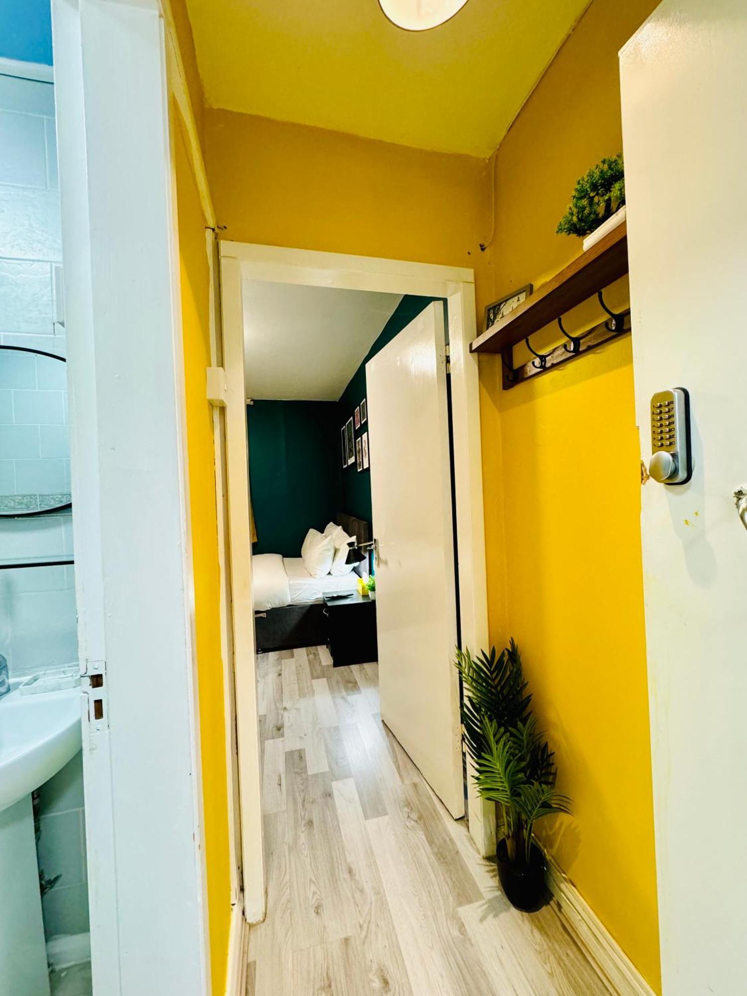 Unique Studio Flat In City 1110 Apartment *