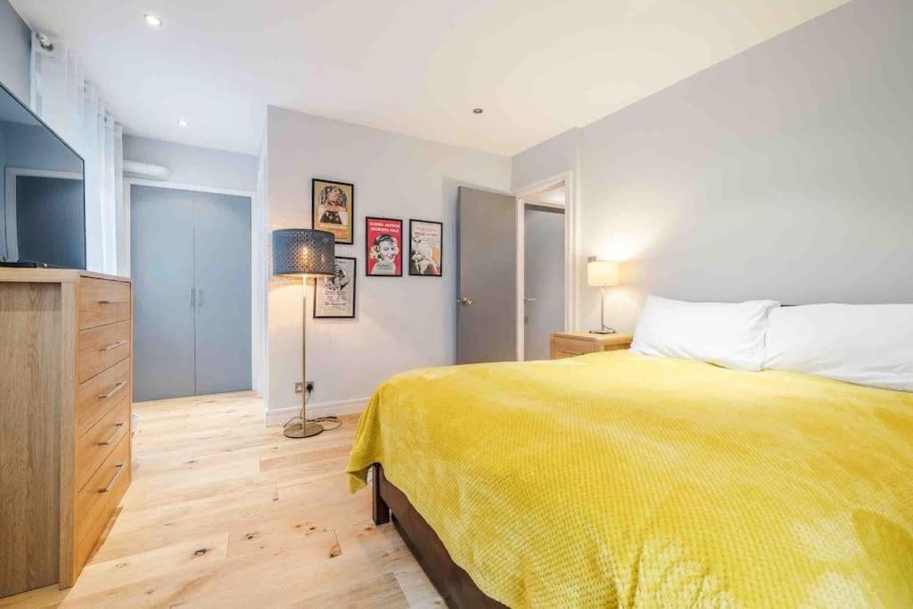 Dyc Oxford Street - Selfridges - 3bed With Lift Apartment