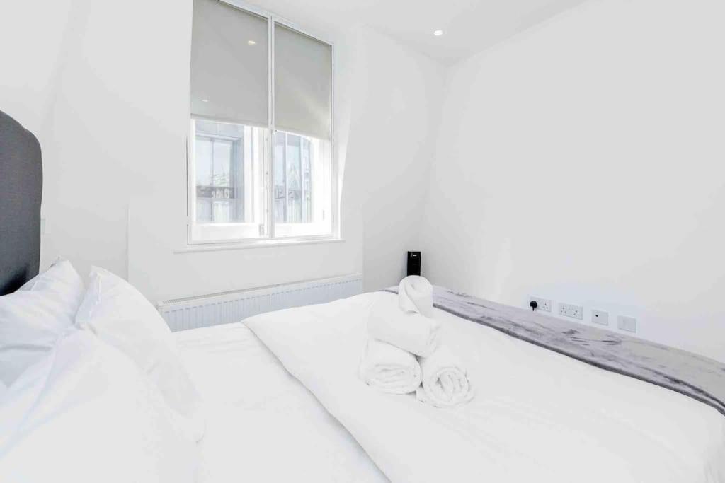 Dyc Oxford Street - Selfridges - 3bed With Lift Apartment London