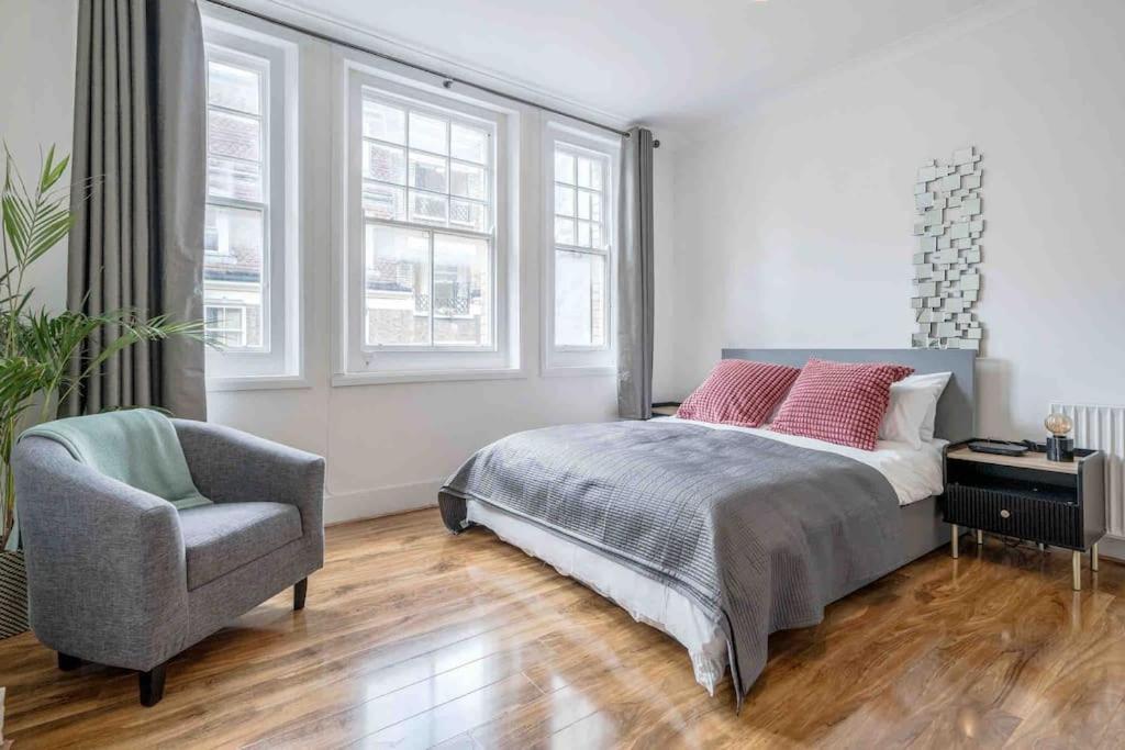 Dyc Oxford Street - Selfridges - 3bed With Lift * London
