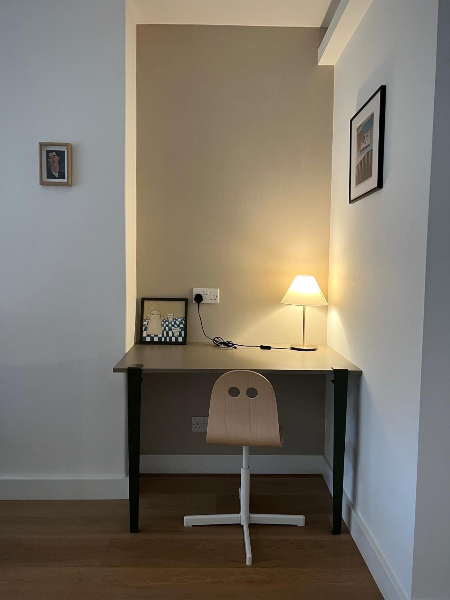 Modern Flat Near Tower Bridge * London