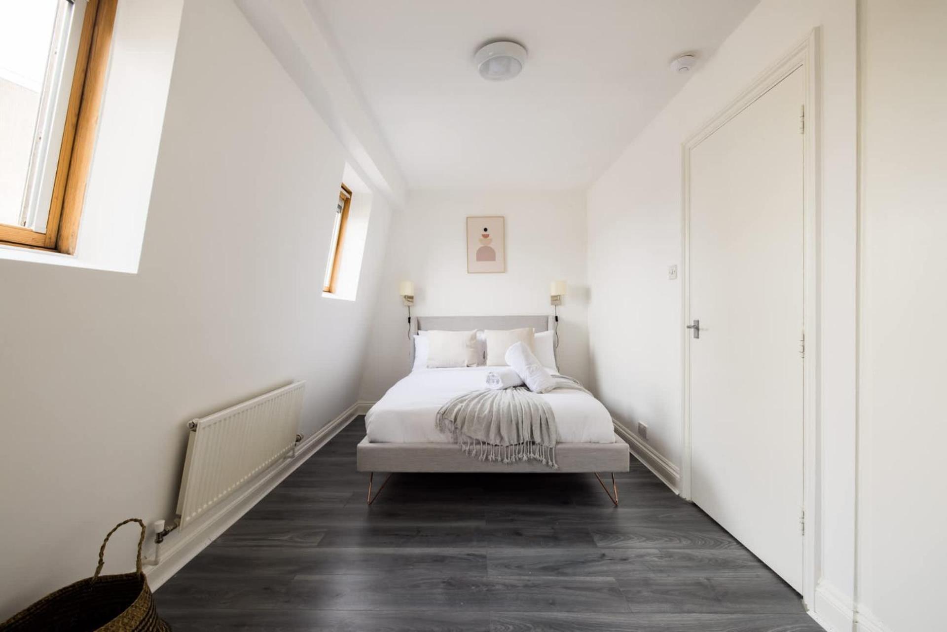 Contemporary 2 Bedroom In Shepherd's Bush Holiday home