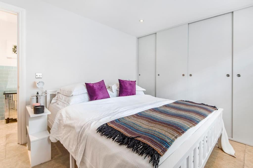 Chepstow Place- Notting Hill * London