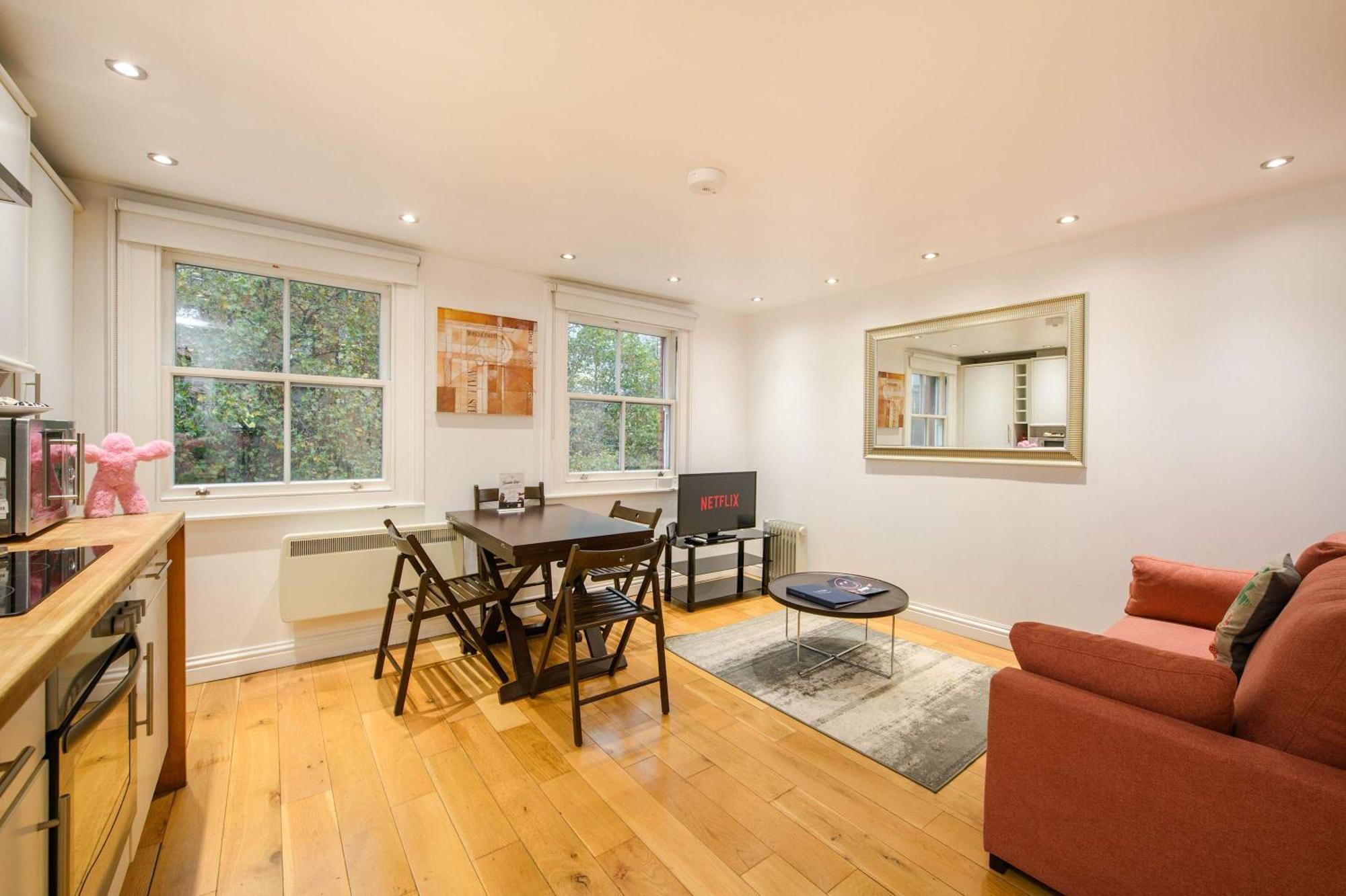 Apartment The Play Pen - Holborn - By Frankie Says