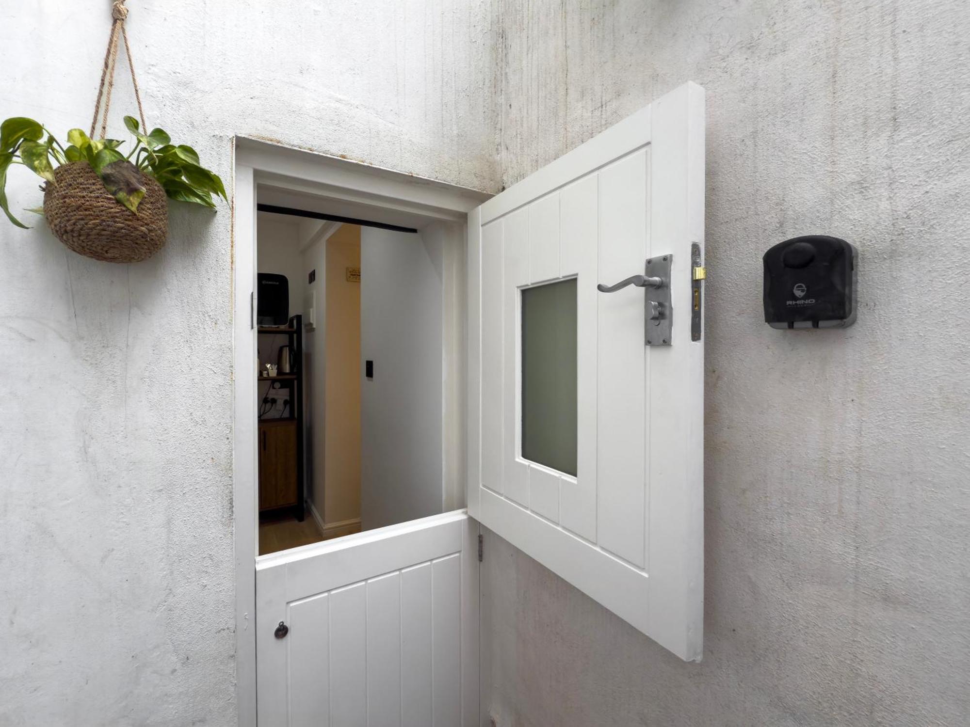 The Cellar Apartment