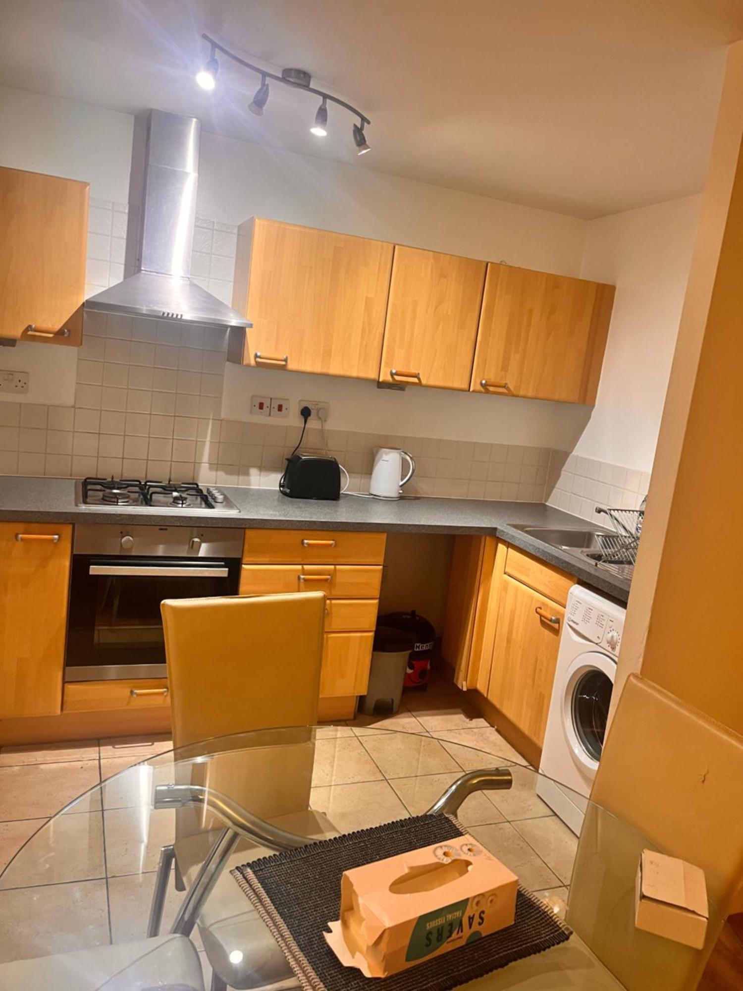Apartment Lovely 2 Bedroom River View *