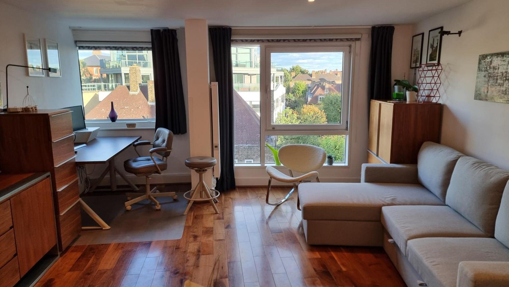 Apartment Bridge Spacious London