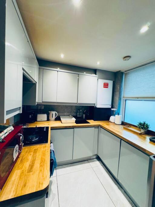 Cosy Flat Near Tower Bridge And Shard Apartment