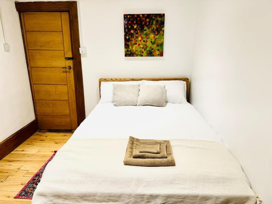 Cosy Flat Near Tower Bridge And Shard * London