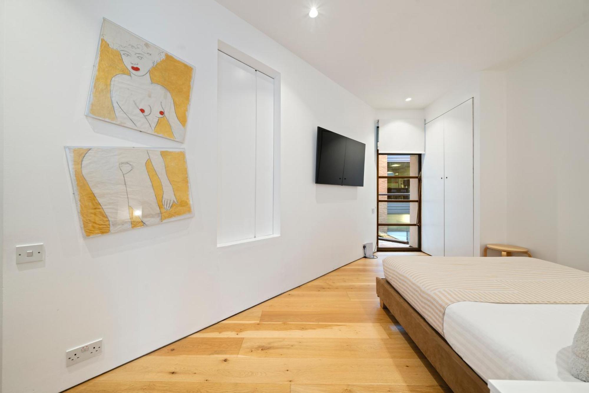 Apartment Oxford Circus Designer London