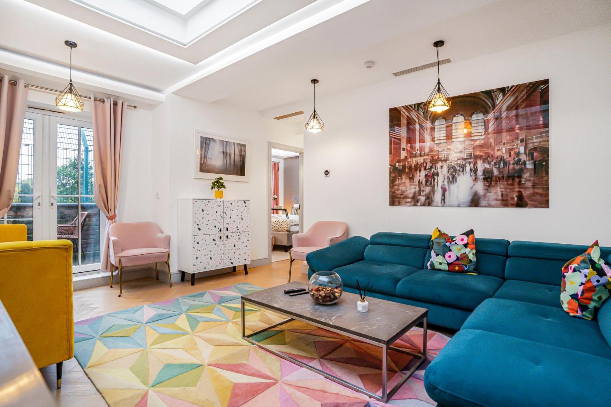 Stylish Modern By Livestay Short Lets & Serviced Nw6 Apartment *