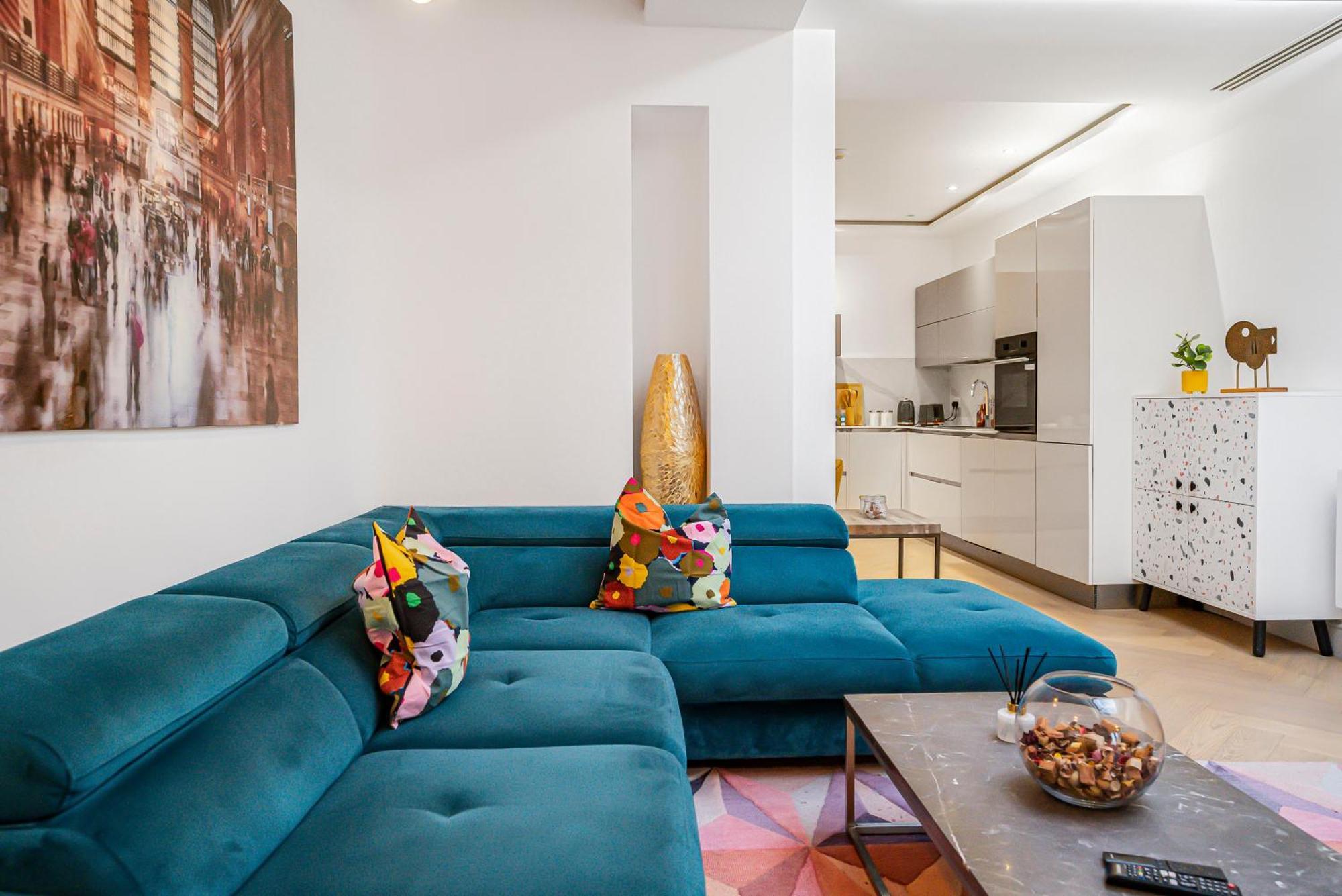 Stylish Modern By Livestay Short Lets & Serviced Nw6 Apartment *