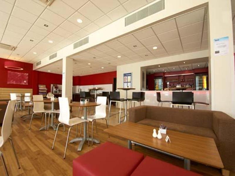Travelodge Excel Hotel