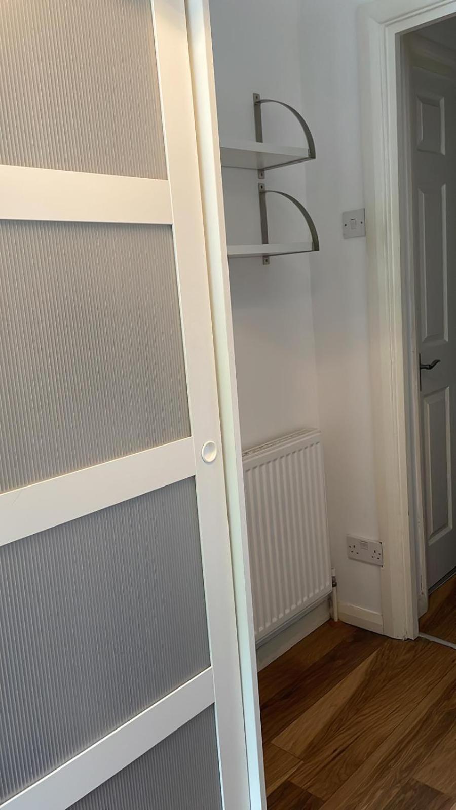 Guest house Single Refurbished Bedroom *