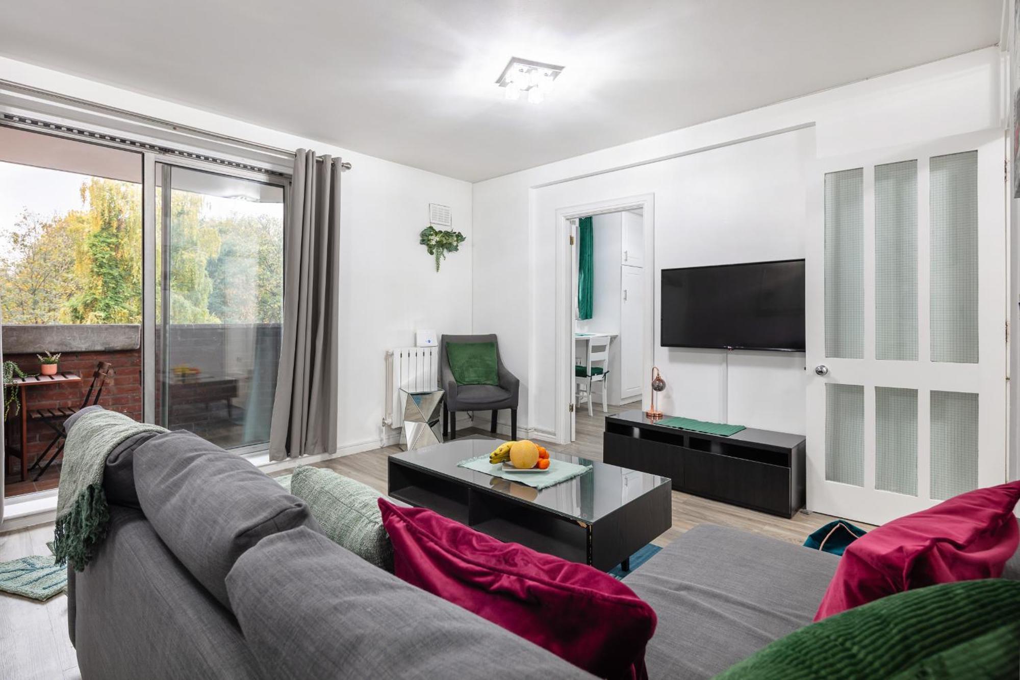 'ample Next To Cromwell Hospital In Kensington Apartment London