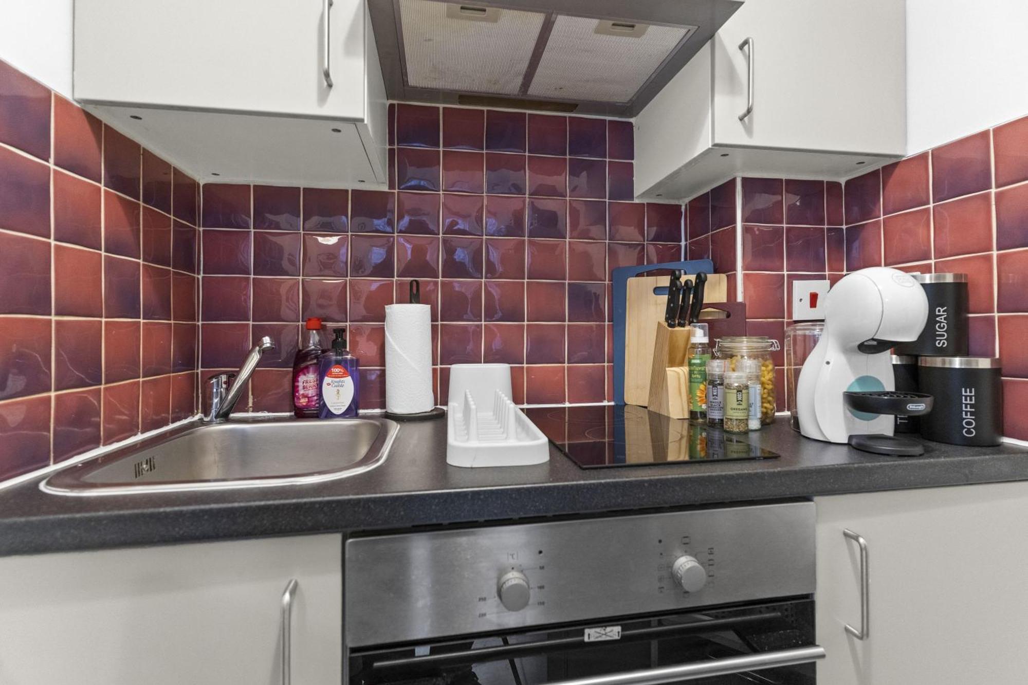 Apartment Affordable One Bedroom & In *