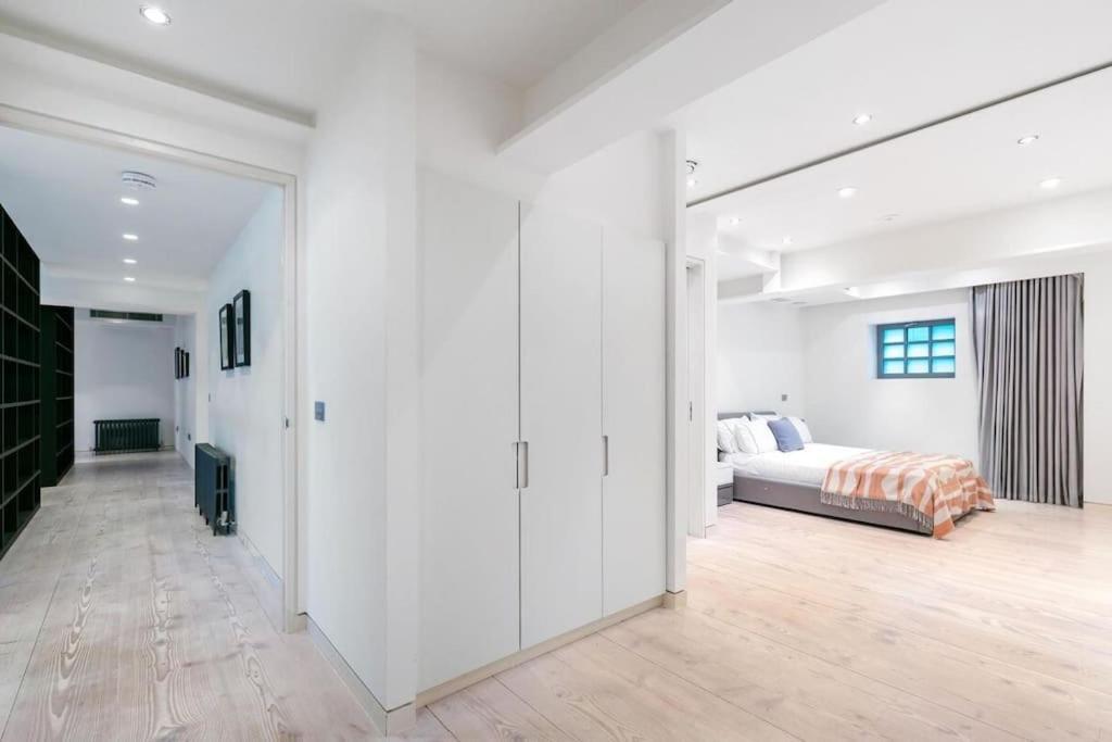 Apartment Luxurious Flat For 8