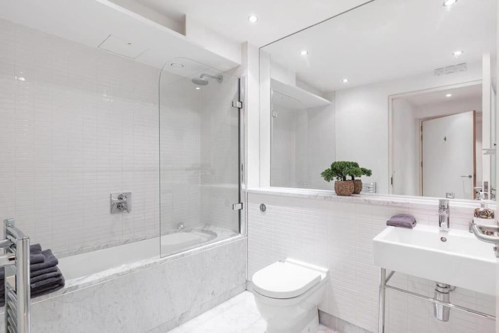 Apartment Luxurious Flat For 8 *