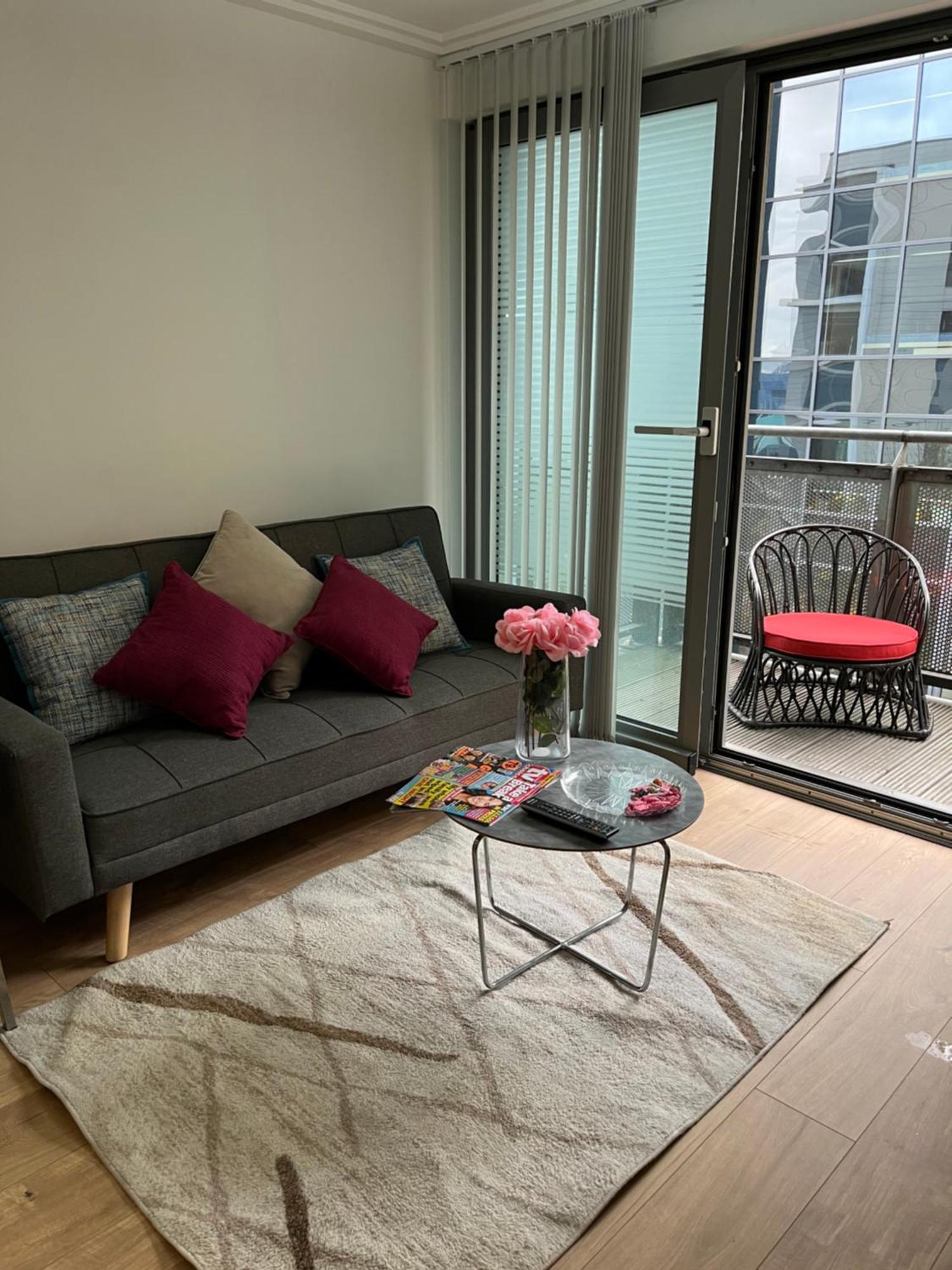 Apartment North Acton Flat London