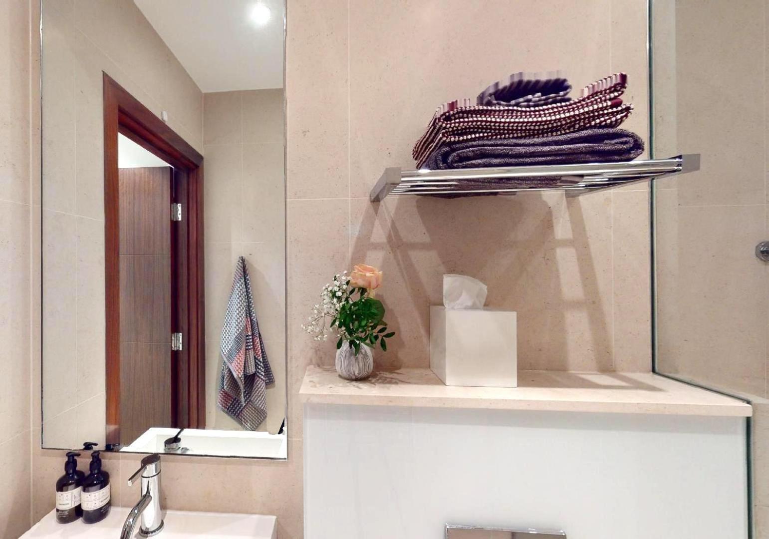 The Harrington - Knightsbridge - 18 Rutland Gate * London