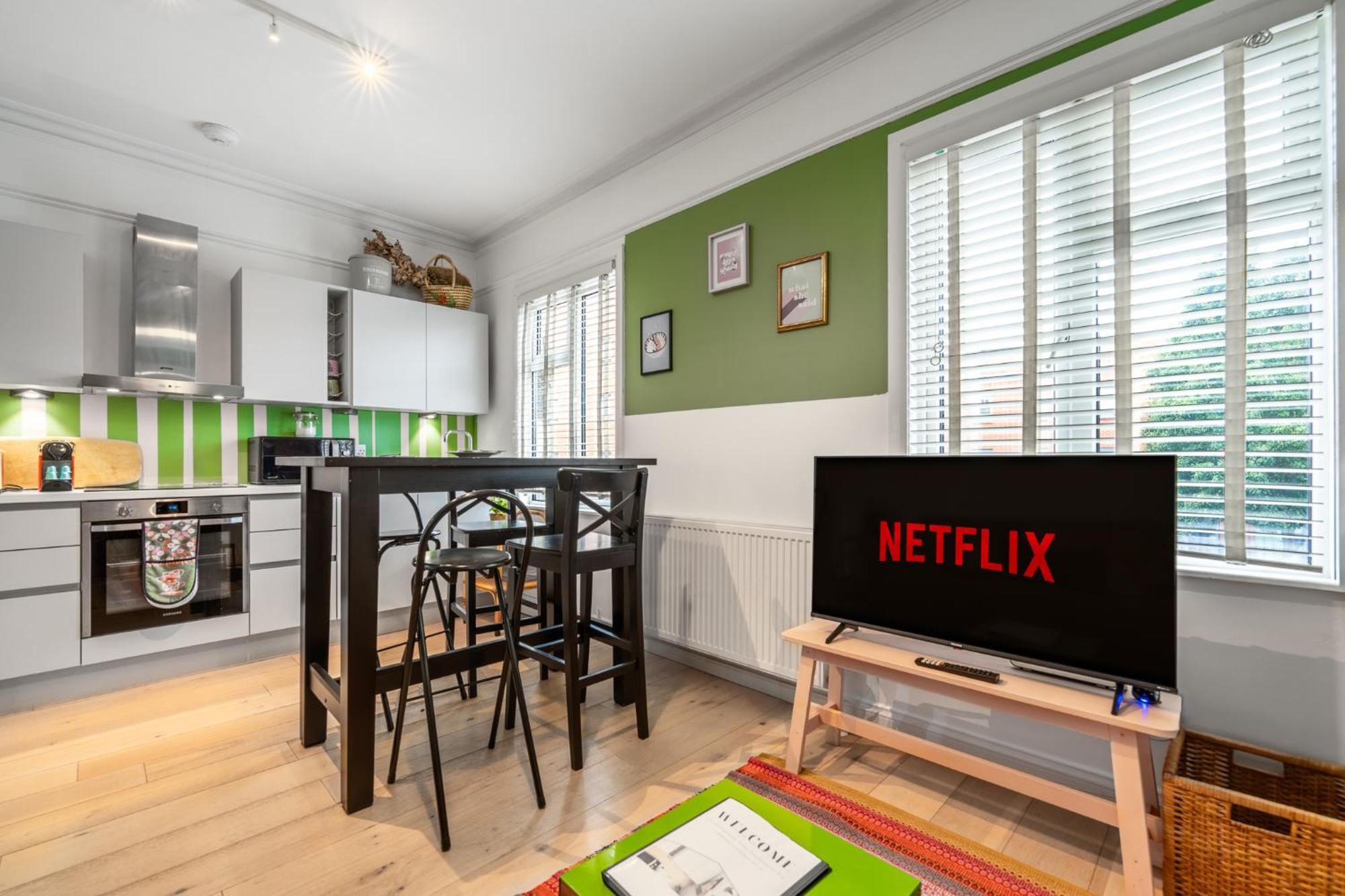 Casa de férias Claremont House 4br - Londres