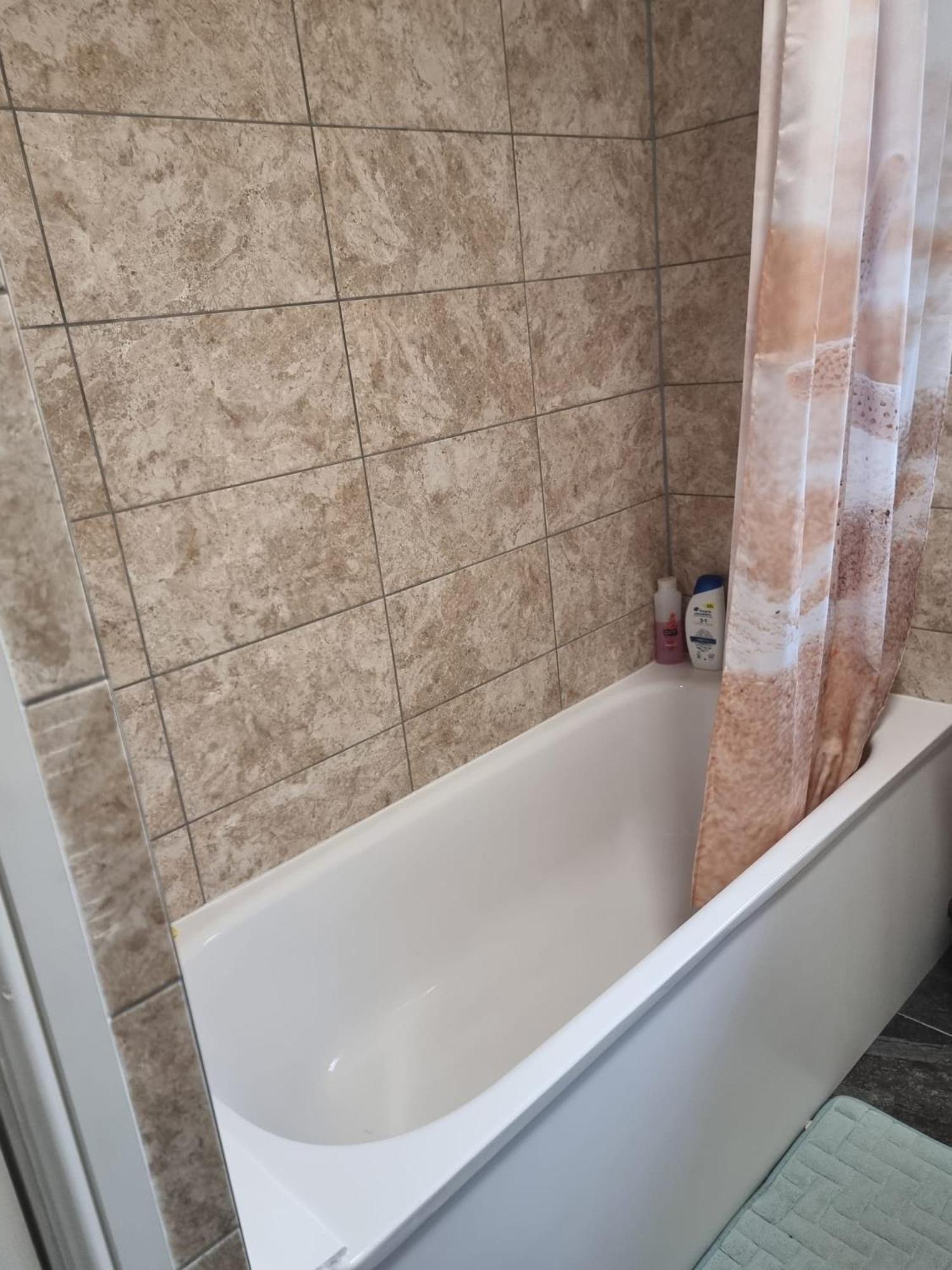 Cozy House With Free Parking & Wifi Near Maryland Station Londres