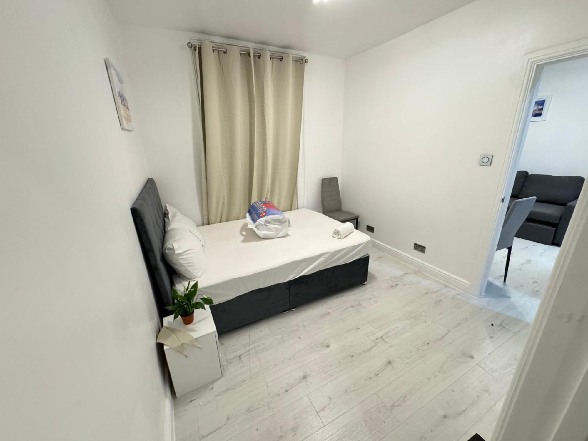 One Bedroom Flat 2nd Floor Victoria Londres