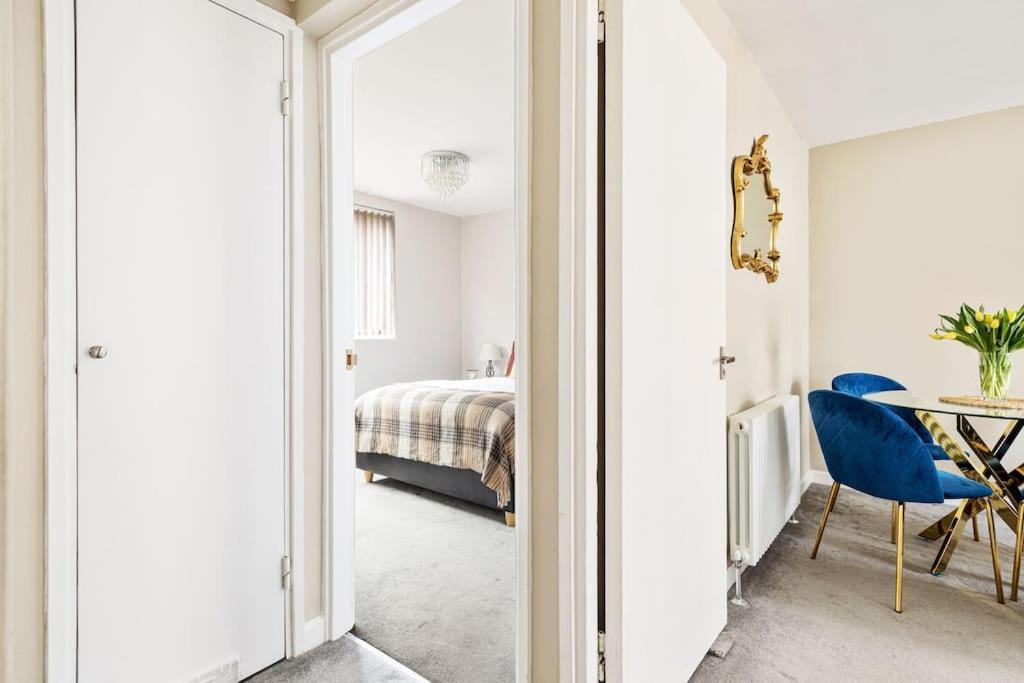 Cs Oxford Street Apartment