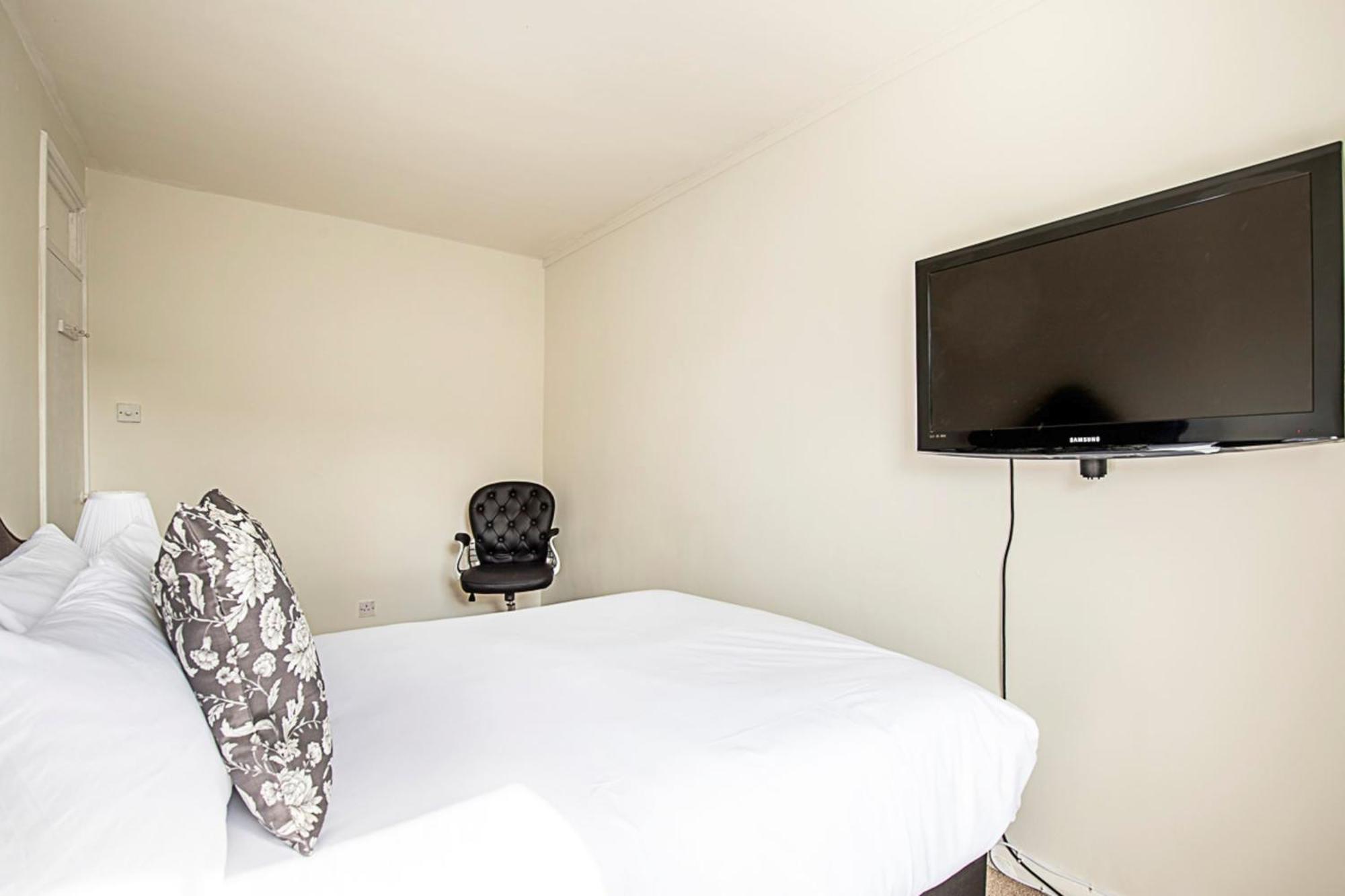 Notting Hill Charm Apartment London