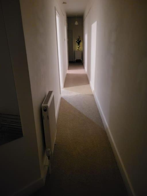 Place To Chill In Nw Zone 2 * London