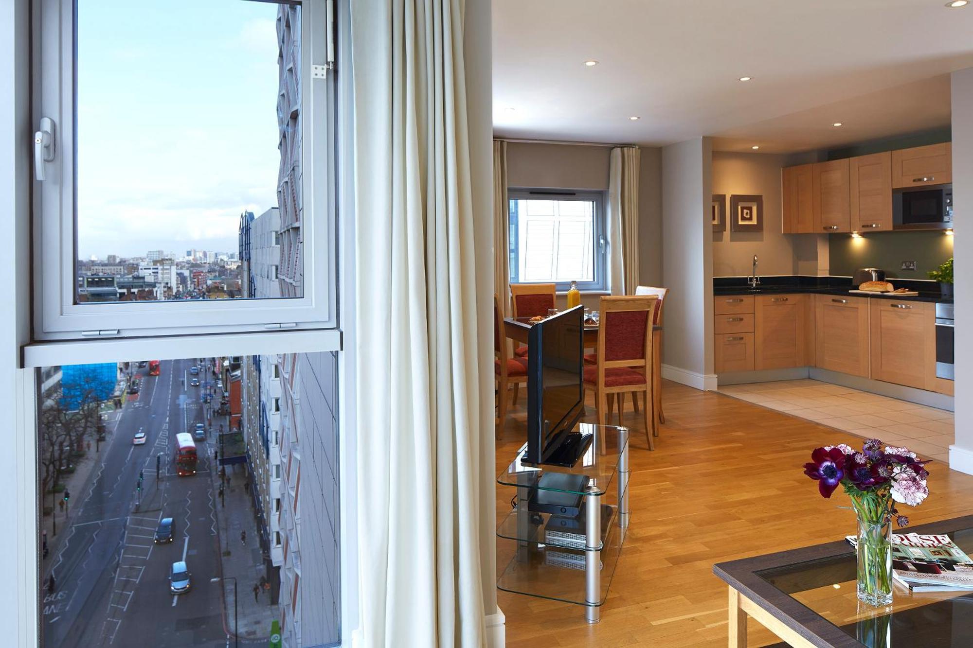 Marlin Aldgate Tower Bridge 4*