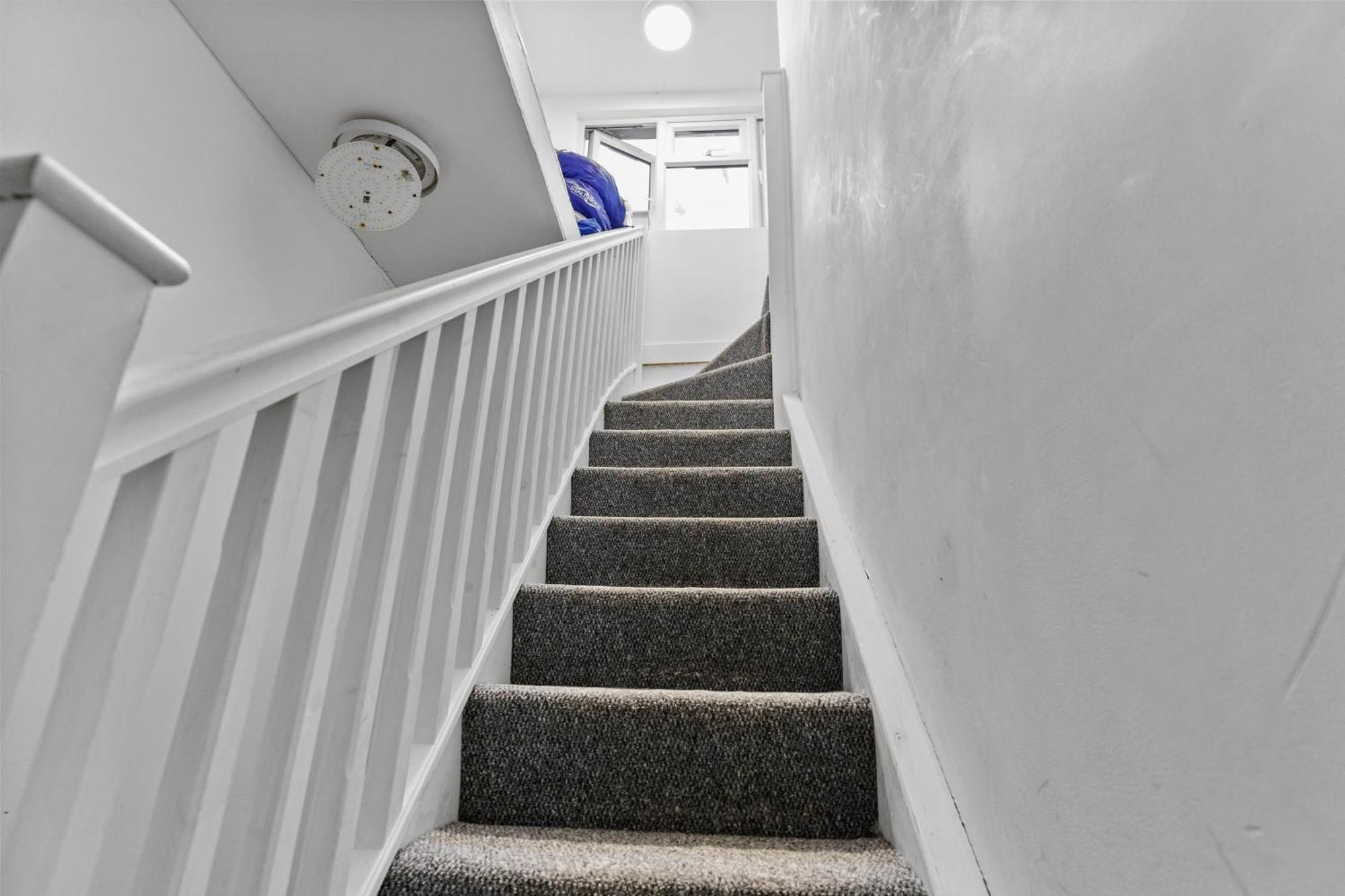 Modern Studio By Livestay Short Lets & Serviced Guest house London