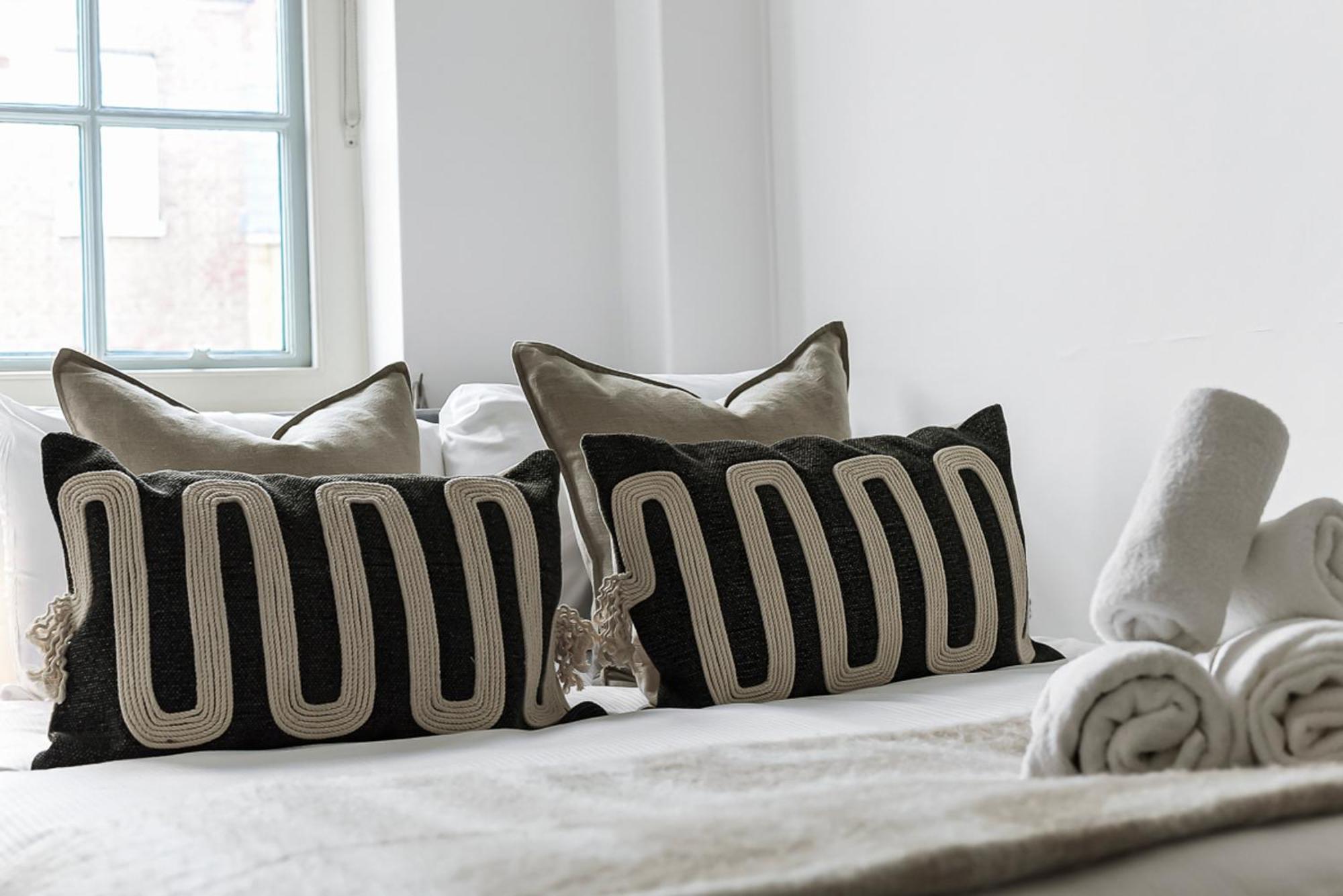 2 Bed Apartment- Mayfair 4 * Londres