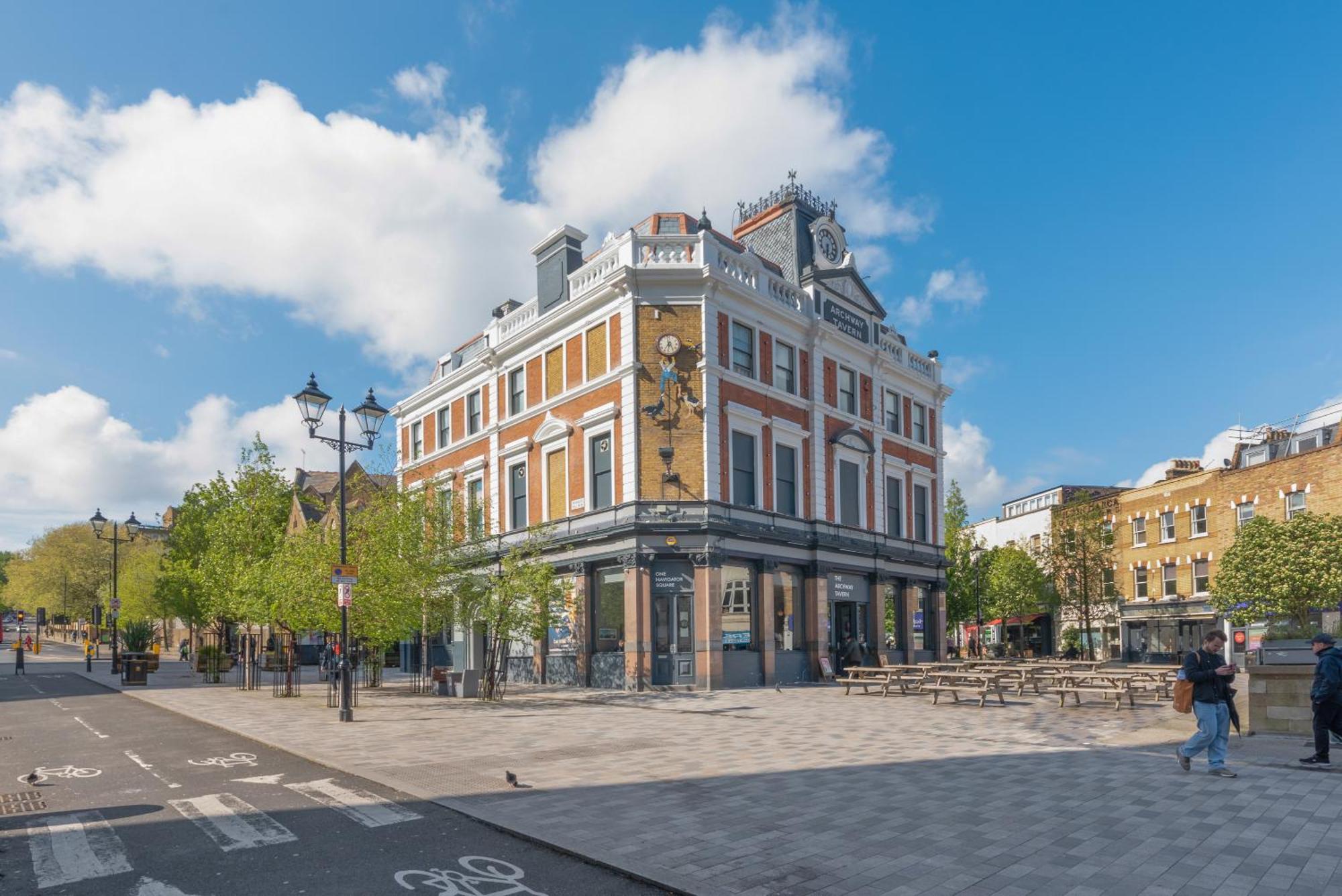 Apartment One Bedroom Flat Opposite Archway Station *
