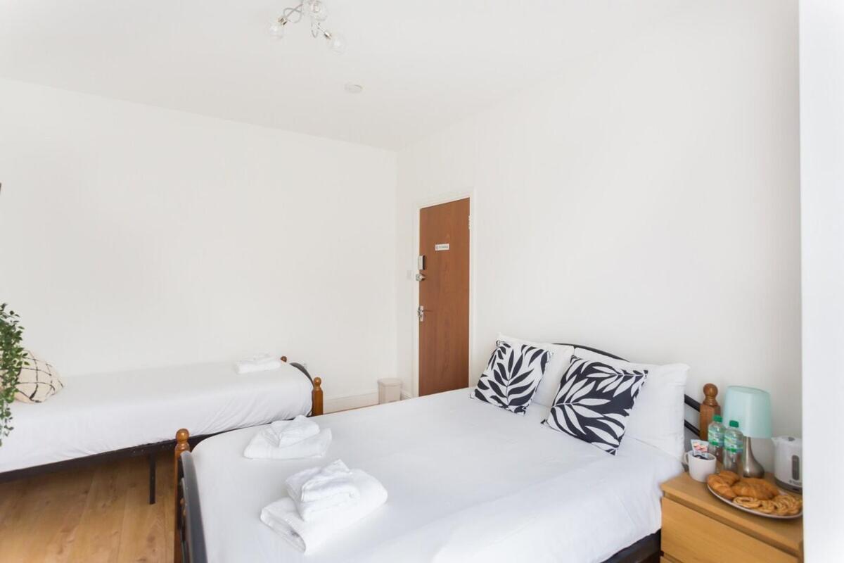 Center Camden Market Budget And Holiday home London
