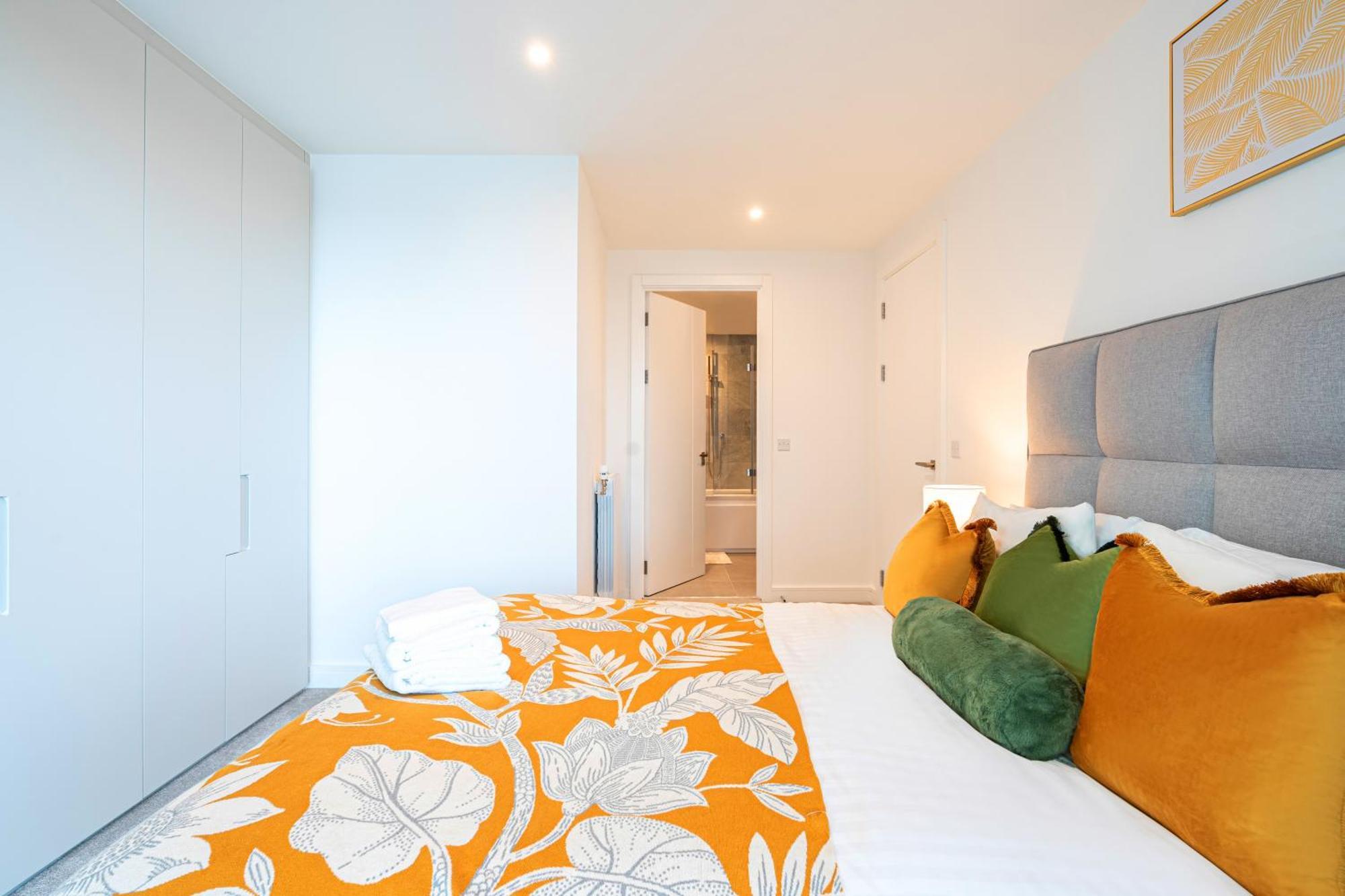 Apartment Lux 2 Bed 2 Bath With Riverviews *