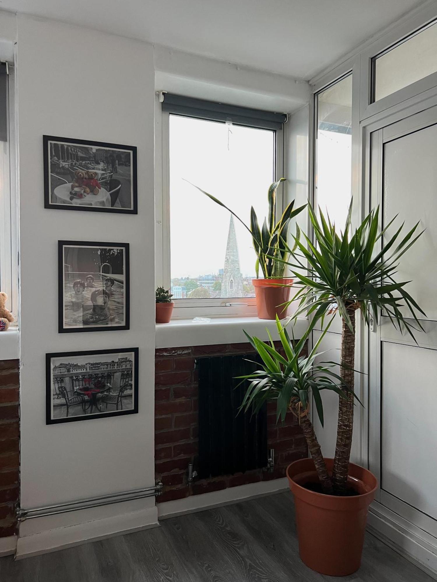 Apartment With Stuning Views Close To Center *