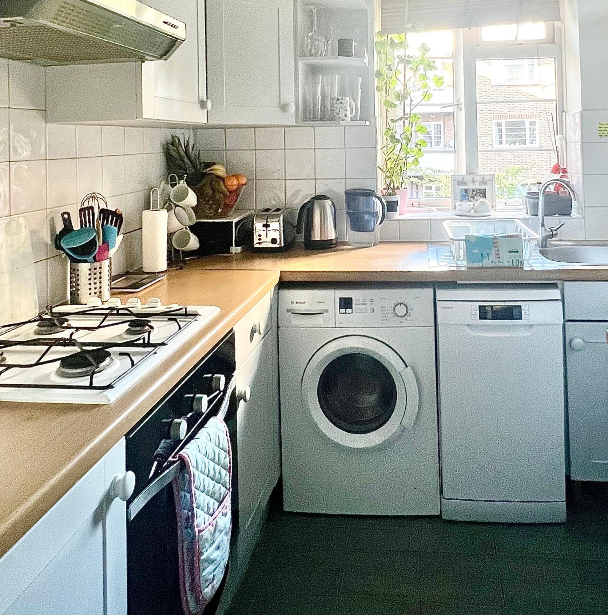 Apartment Place To Chill In Nw Zone 2 *