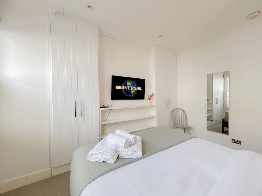 Apartment Stylish Hideaway With Oasis Garden London