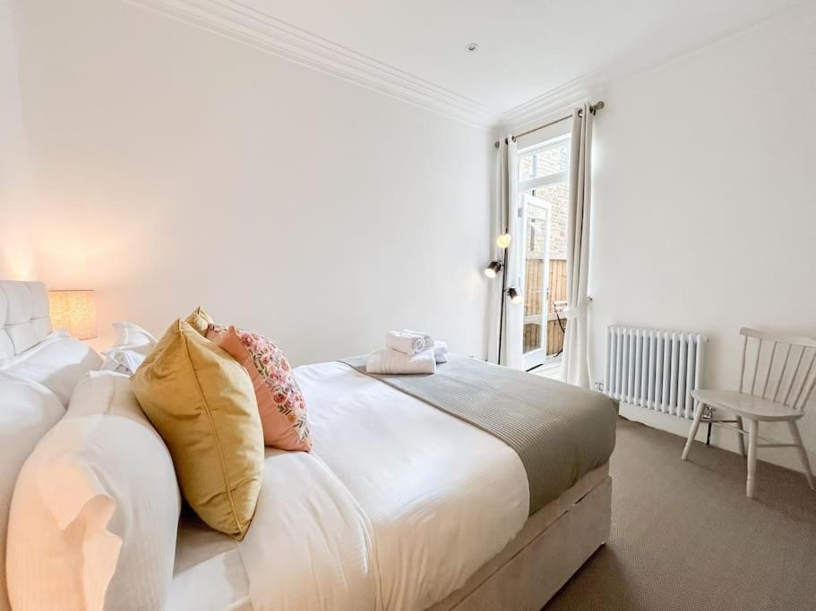 Apartment Stylish Hideaway With Oasis Garden London