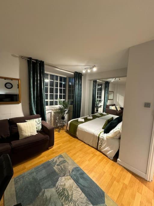 Amazing 2 Flat Bedroom In Chelsea * London