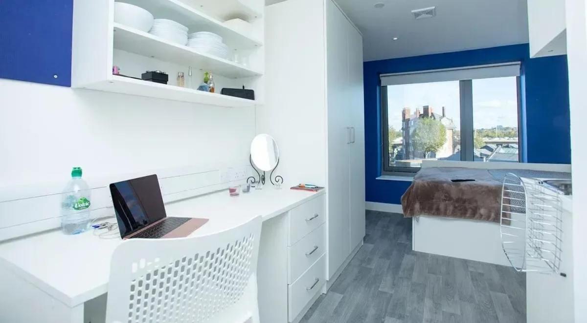 Chic Premium At The Cube Greenwich *