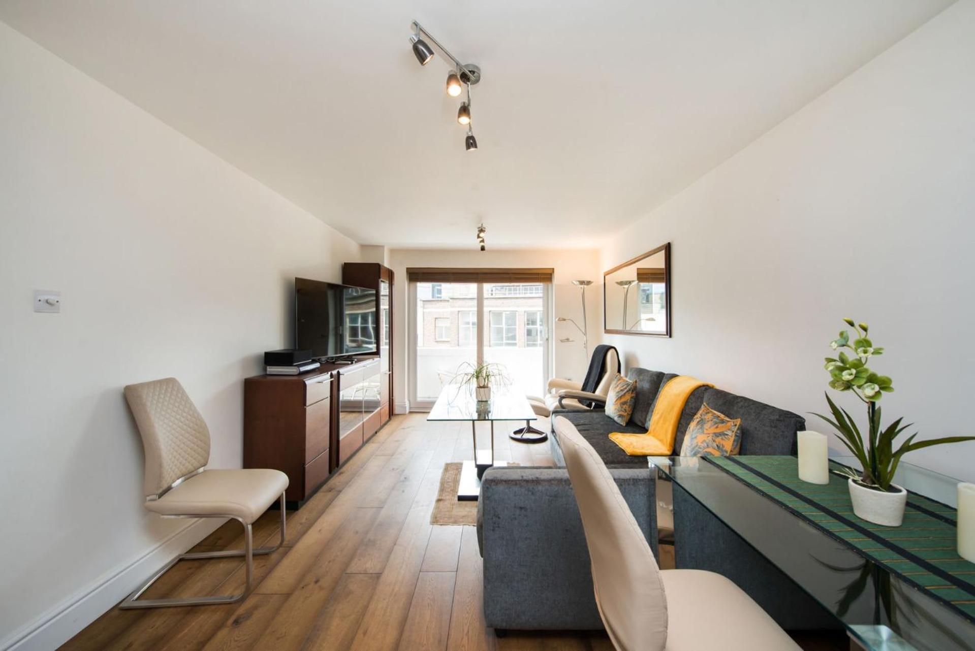 Views For Days - Fitzrovia - By Frankie Says London