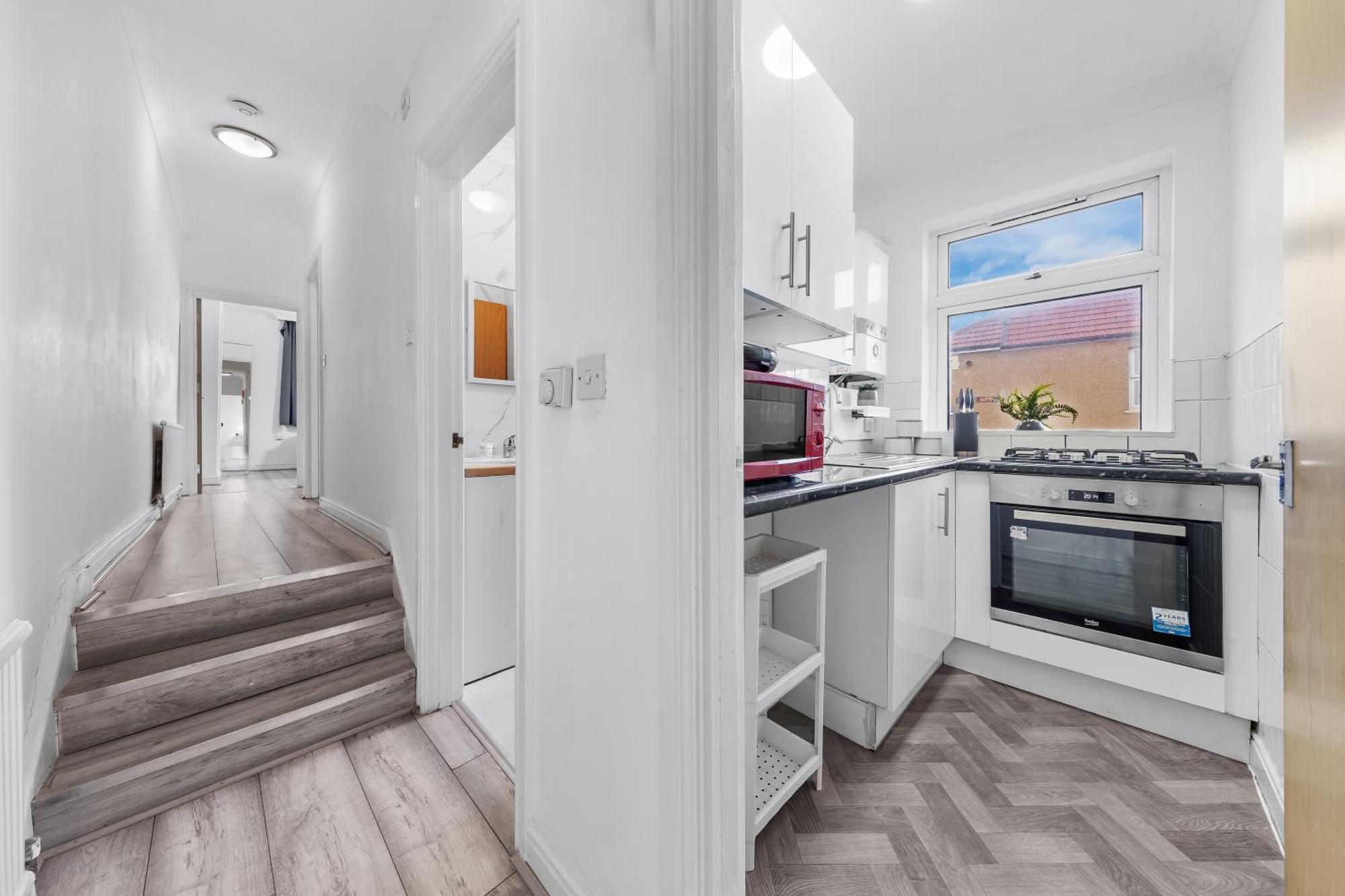 Hype - 10 Mins To Stadium - Sleeps 8 Apartment *