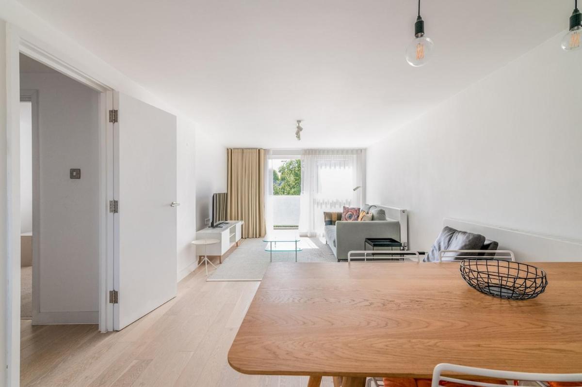 Relay Belgravia 22 Apartment