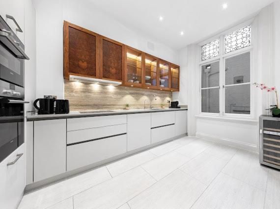 Casa Chelsea Lux 2 Bed Apartment *