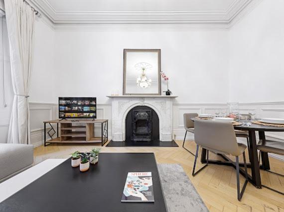 Casa Chelsea Lux 2 Bed Apartment *