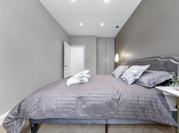 Casa Chelsea Lux 2 Bed Apartment